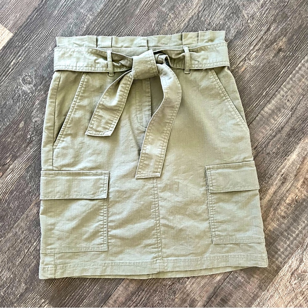 LOFT Cargo Skirt